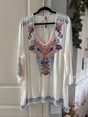 Solitaire White Tunic with Blue and Orange Embroidery
